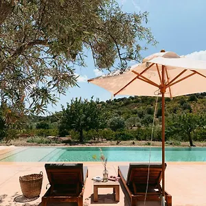 Iuta Farm Lodge